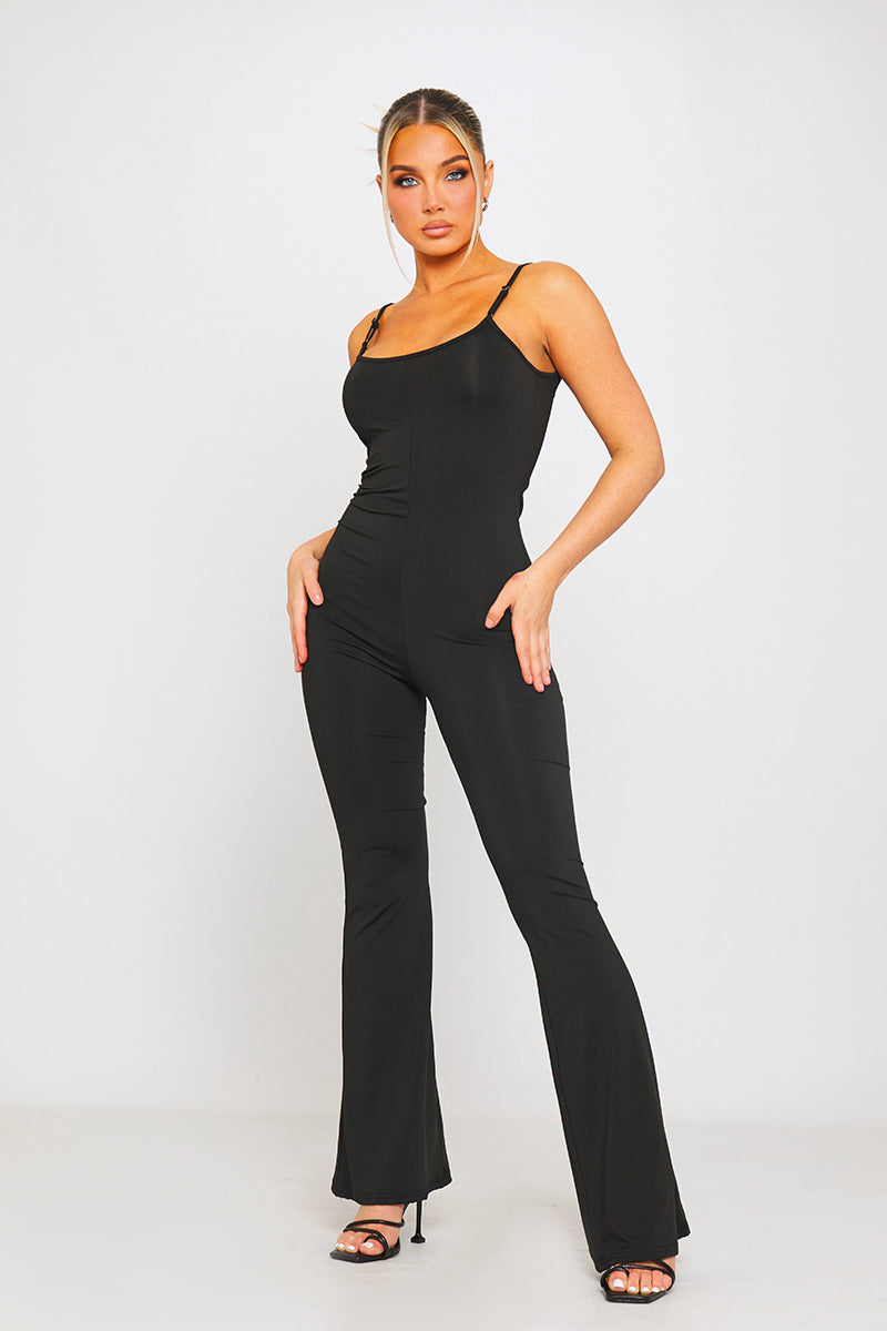 Noor Jumpsuit | Mouwloos | Figuurvolgend | Flared Pijp