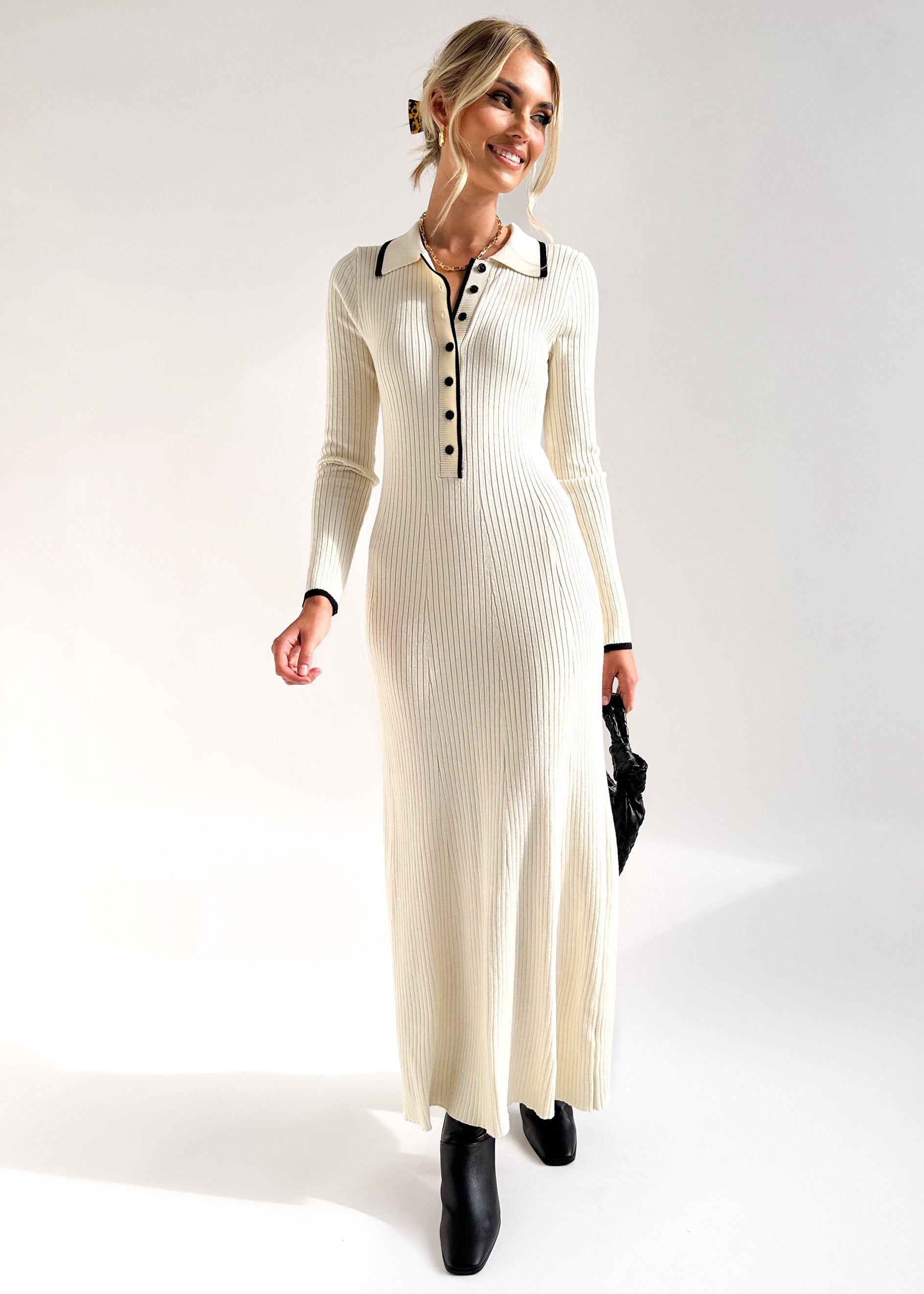 Coralia l Harlina Knit Midi Dress - Milk