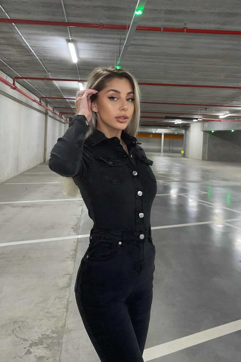 MADELEINE | Donkergrijze Denim Jumpsuit met Ceintuur