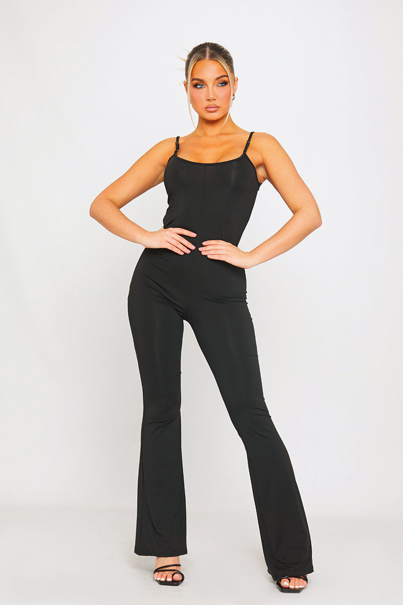 Noor Jumpsuit | Mouwloos | Figuurvolgend | Flared Pijp